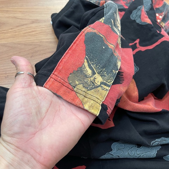 EUC Men’s Size X-Large Givenchy Star Print Graphic Cotton Tee Black/Multicolor - Picture 7 of 11